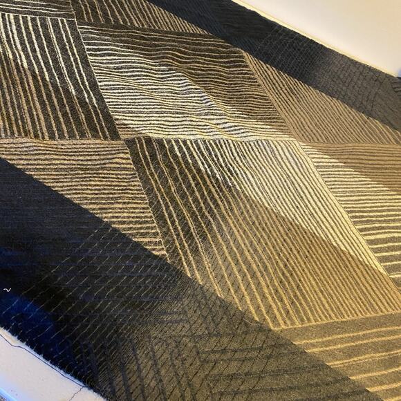 Pretty Persuasions Plaid Large Shawl Scarf Wrap Fringed Soft Reversible Western - Picture 5 of 7